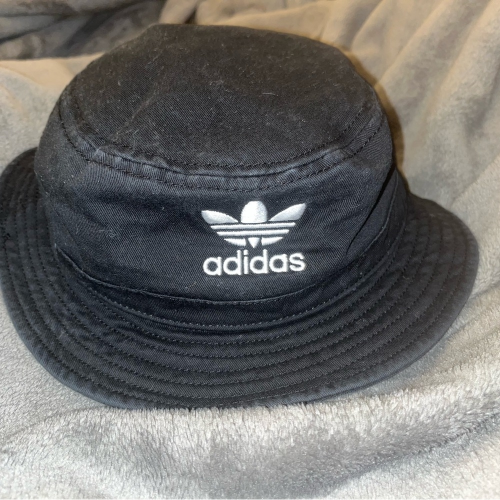 Adidas Bucket Hat